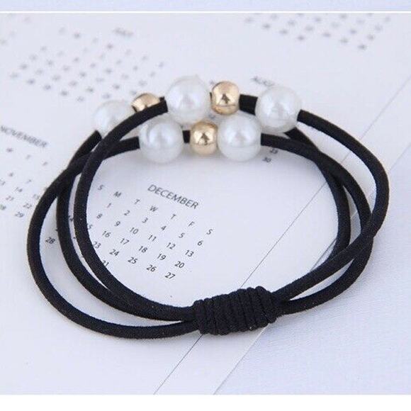 Multi-layered Wild Pearl Elastic Hair Ties Round Band Trio (Pack of 3) - Picture 2 of 3